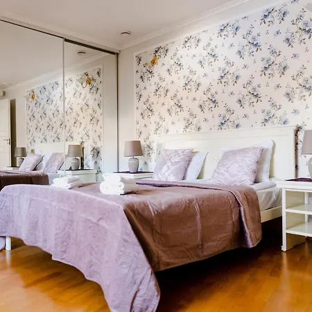 Dream - Gorgeous Two-level 3-bedroom 170m2