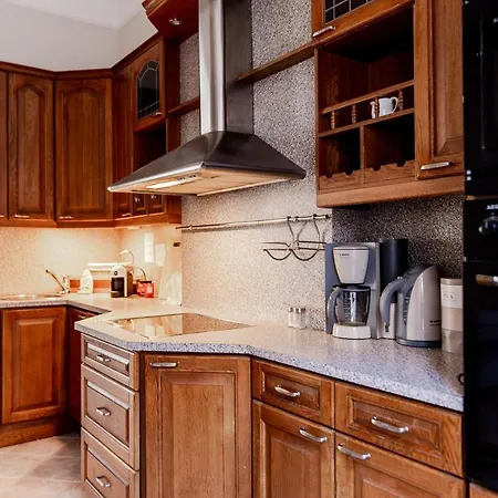 Apartment Dream - Gorgeous Two-level 3-bedroom 170m2