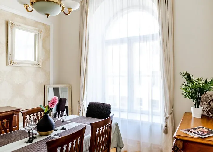 Dream - Gorgeous Two-level 3-bedroom 170m2 Talin