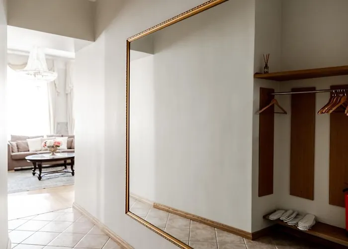 Dream - Gorgeous Two-level 3-bedroom 170m2 *