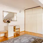 Dream - Gorgeous Two-level 3-bedroom 170m2 Tallinn
